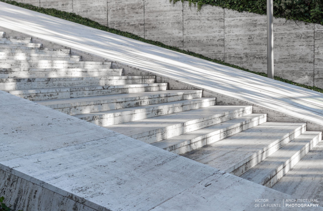 fotografia de arquitectura escaleras de hormigon