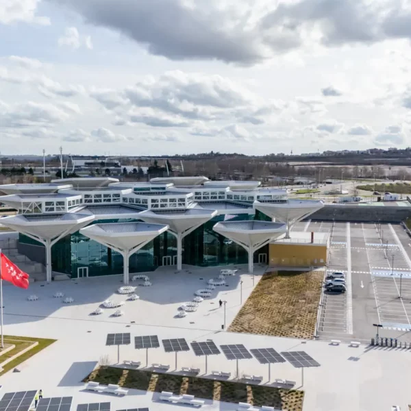 Kalzip_IntValdeb_by_VictordelaFuente_web - 16 Kalzip_IntValdeb_by_VictordelaFuente_web - 16